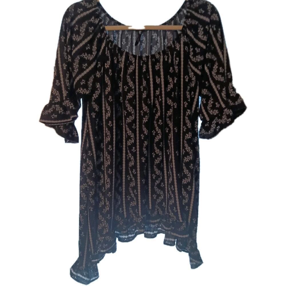 Vision USA Black Floral Tunic Sz. Small Boho Cottage